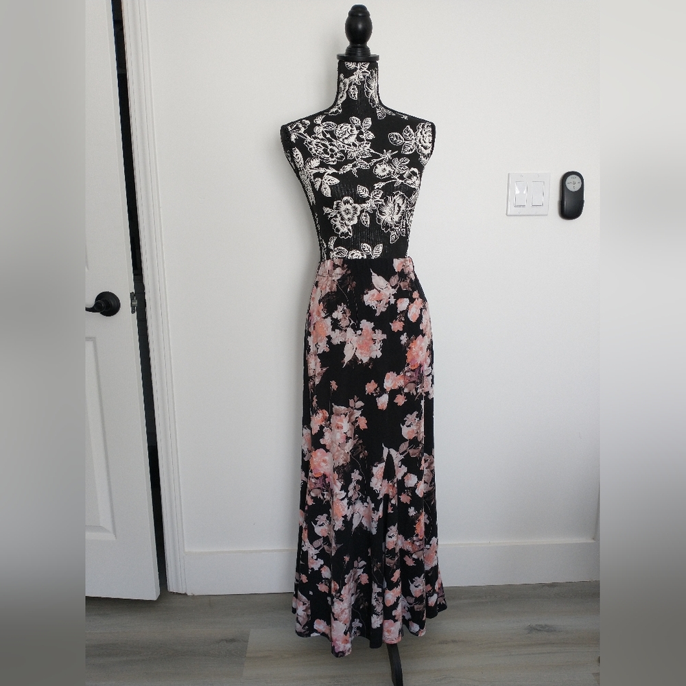 Xhiliration Black Floral Maxi Skirt - Picture 1 of 3